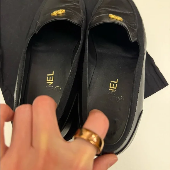 CHANEL Black Leather Ballet Loafers /Size:39.5 - Picture 8 of 8